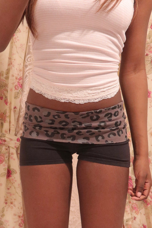 RARE vs pink vintage leopard print rhinestone low rise fold over shorts