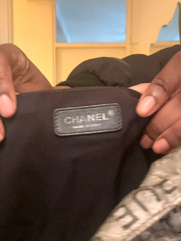 swag metallic 2000s chanel rue cambon oversized tote