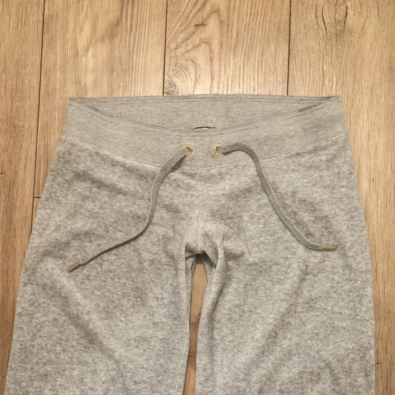 grey 2000s juicy couture velour low rise wide leg jogger sweatpants