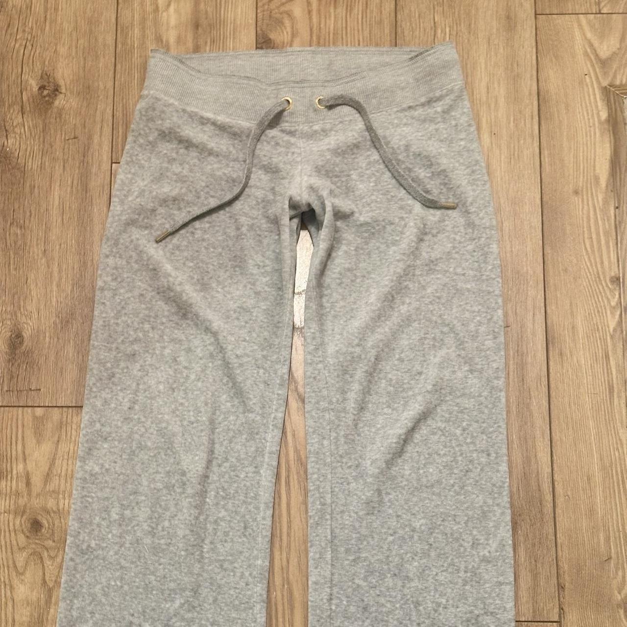 grey 2000s juicy couture velour low rise wide leg jogger sweatpants